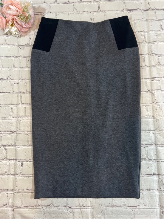 New York & Company Dresses & Skirts - New York & Company Grey Stretch Pencil Skirt